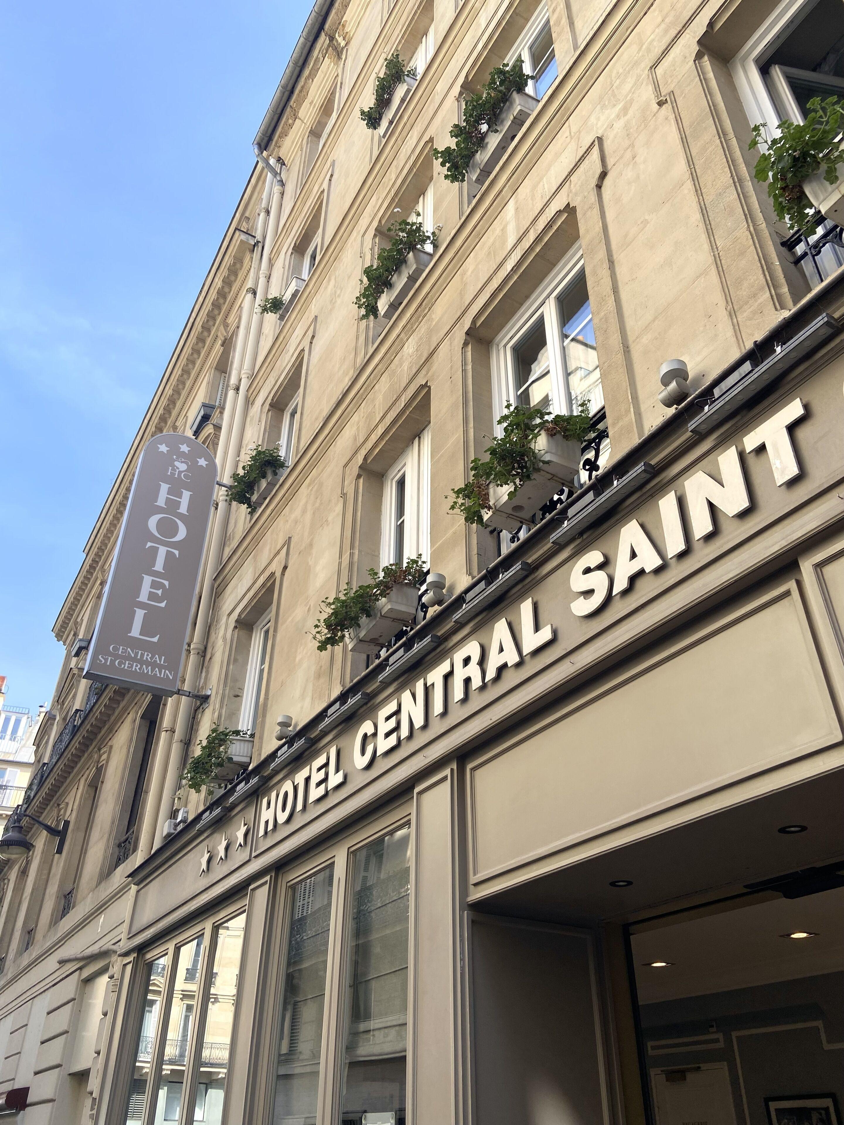 Hotel Saint Germain 3*