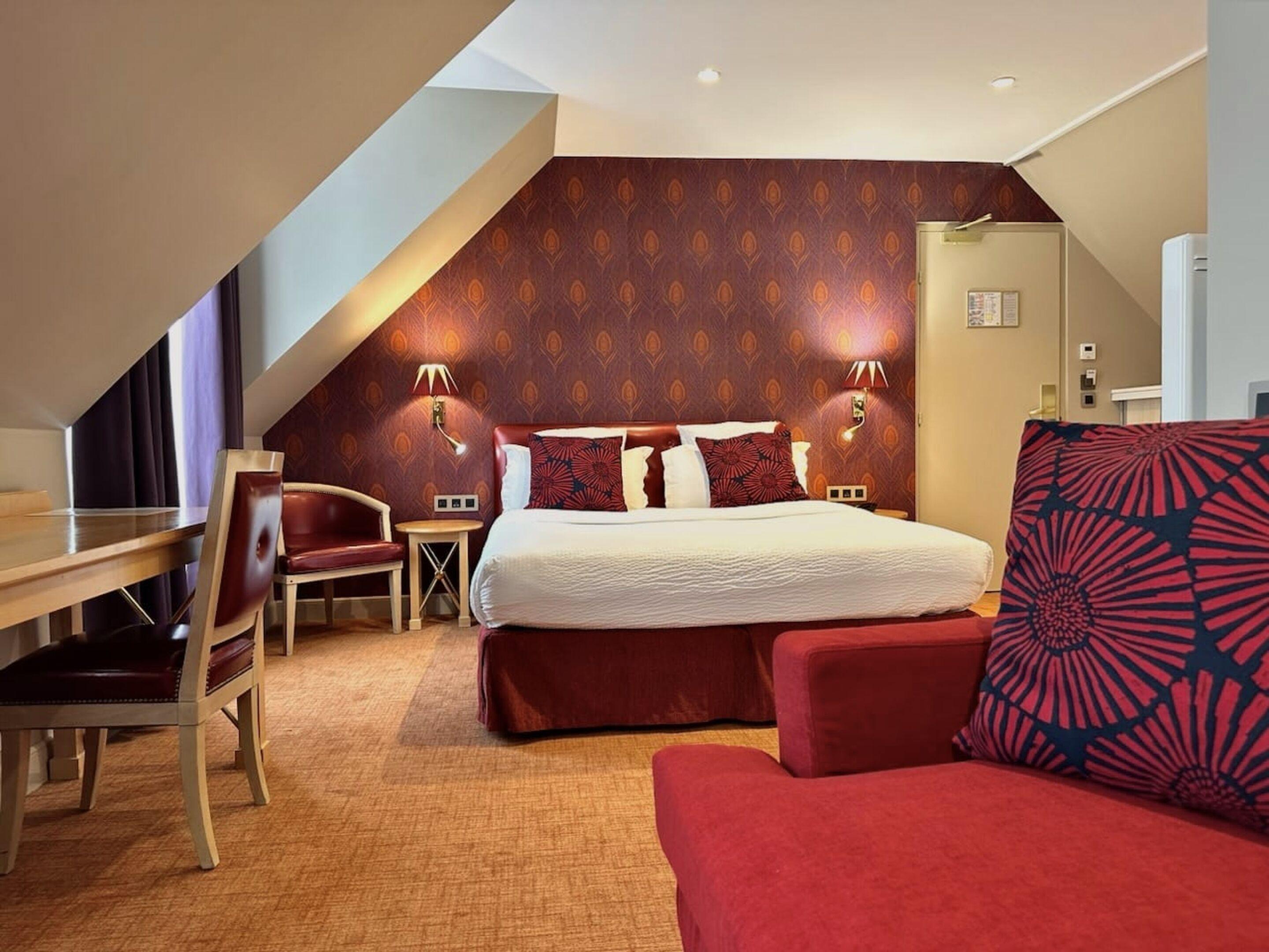Saint Germain Hotel
