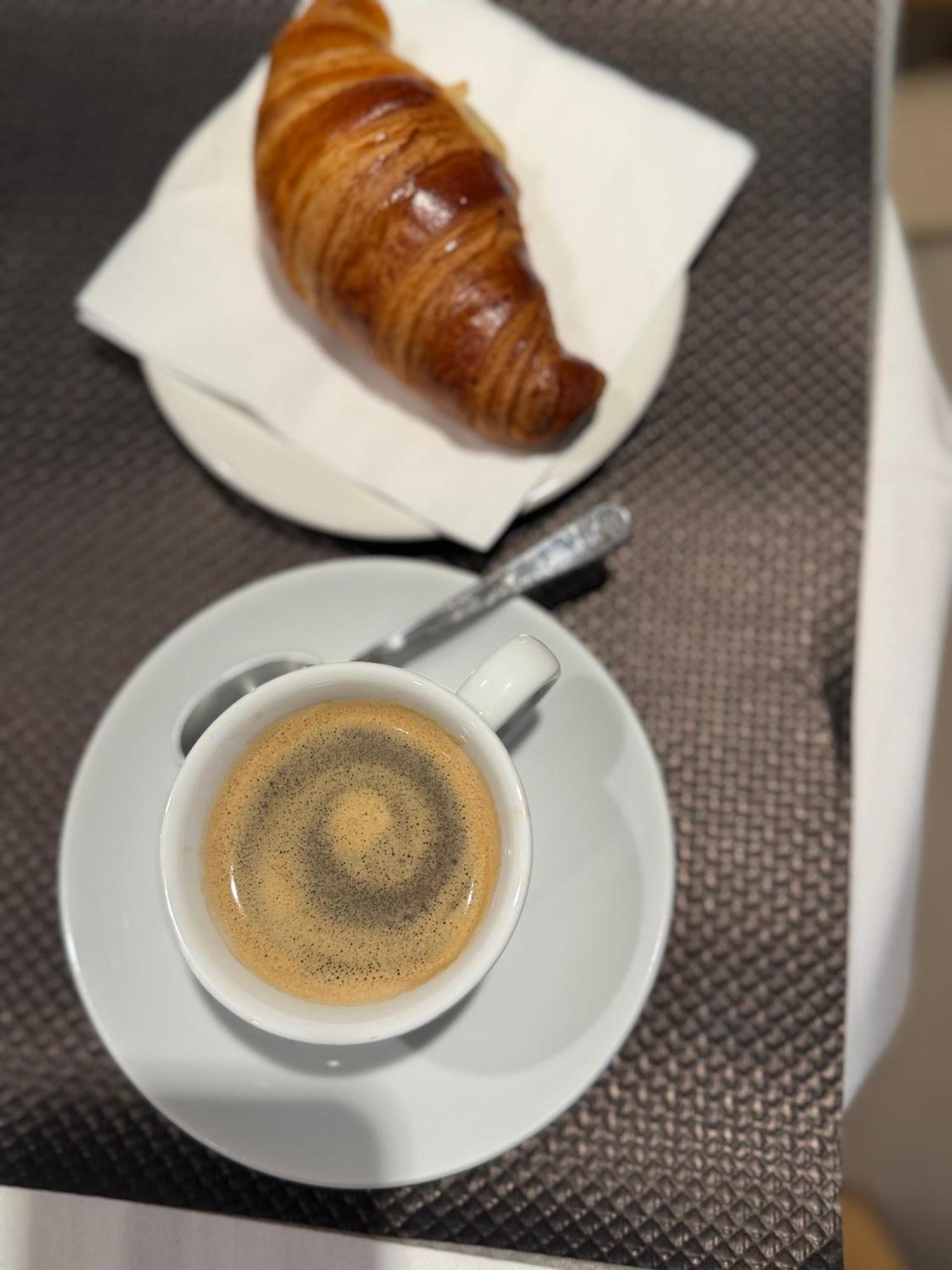 Saint Germain Hotel