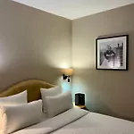 Saint Germain Hotel